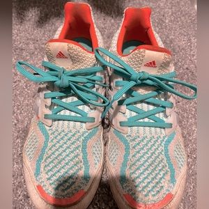 Adidas Ultraboost Women’s size 8.5